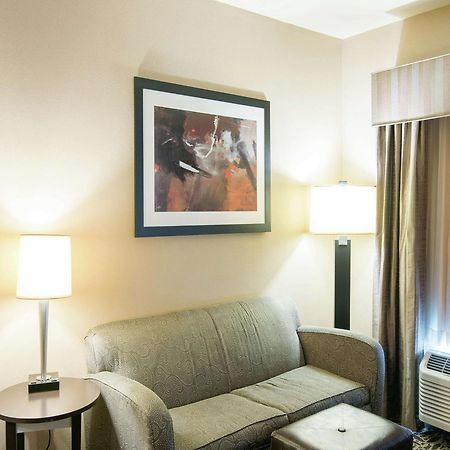 Hampton Inn & Suites Бей Сити Екстериор снимка