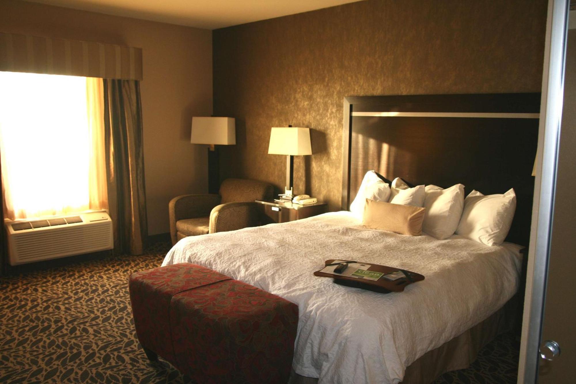 Hampton Inn & Suites Бей Сити Екстериор снимка