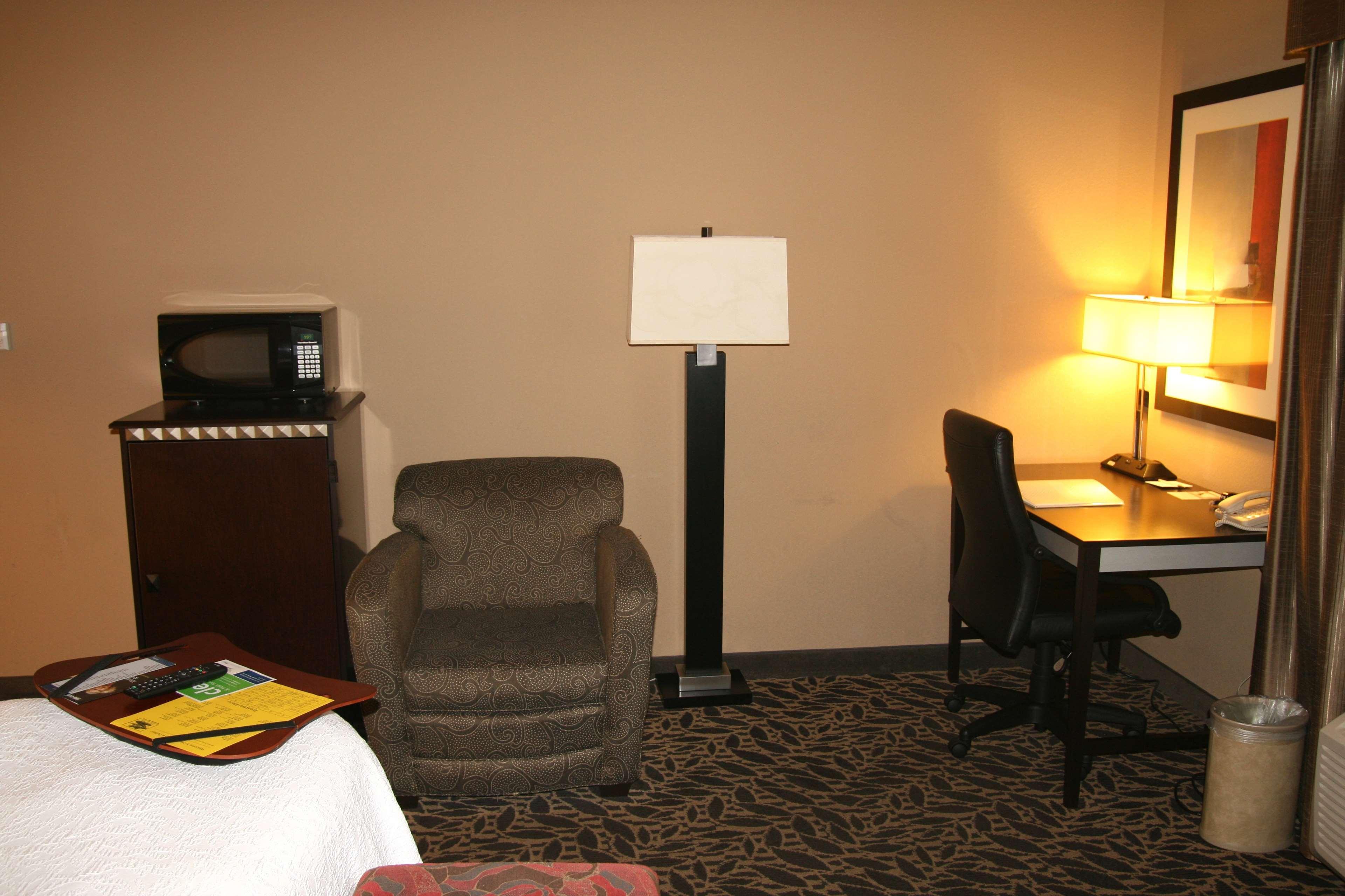 Hampton Inn & Suites Бей Сити Екстериор снимка