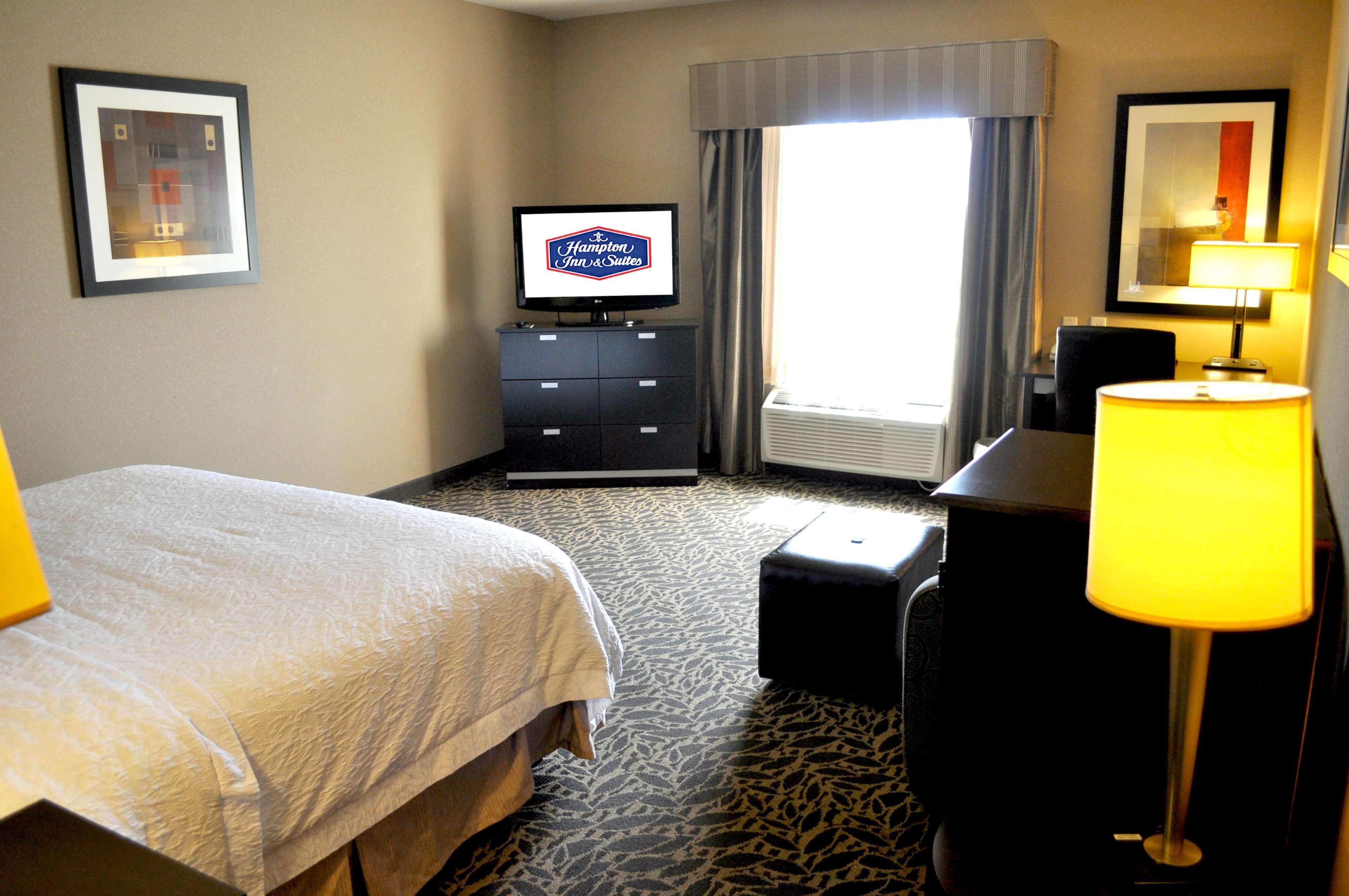 Hampton Inn & Suites Бей Сити Екстериор снимка
