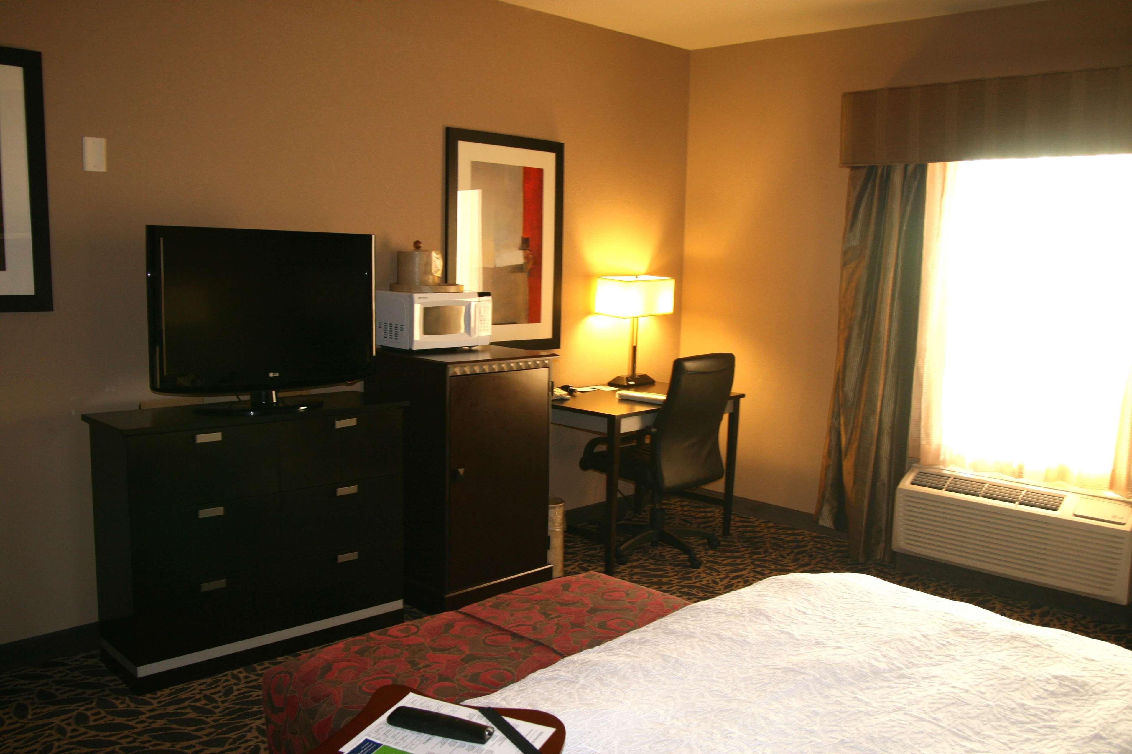Hampton Inn & Suites Бей Сити Екстериор снимка