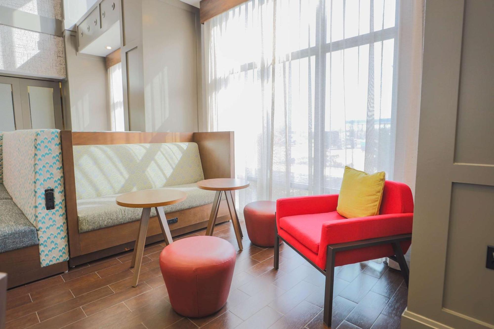 Hampton Inn & Suites Бей Сити Екстериор снимка