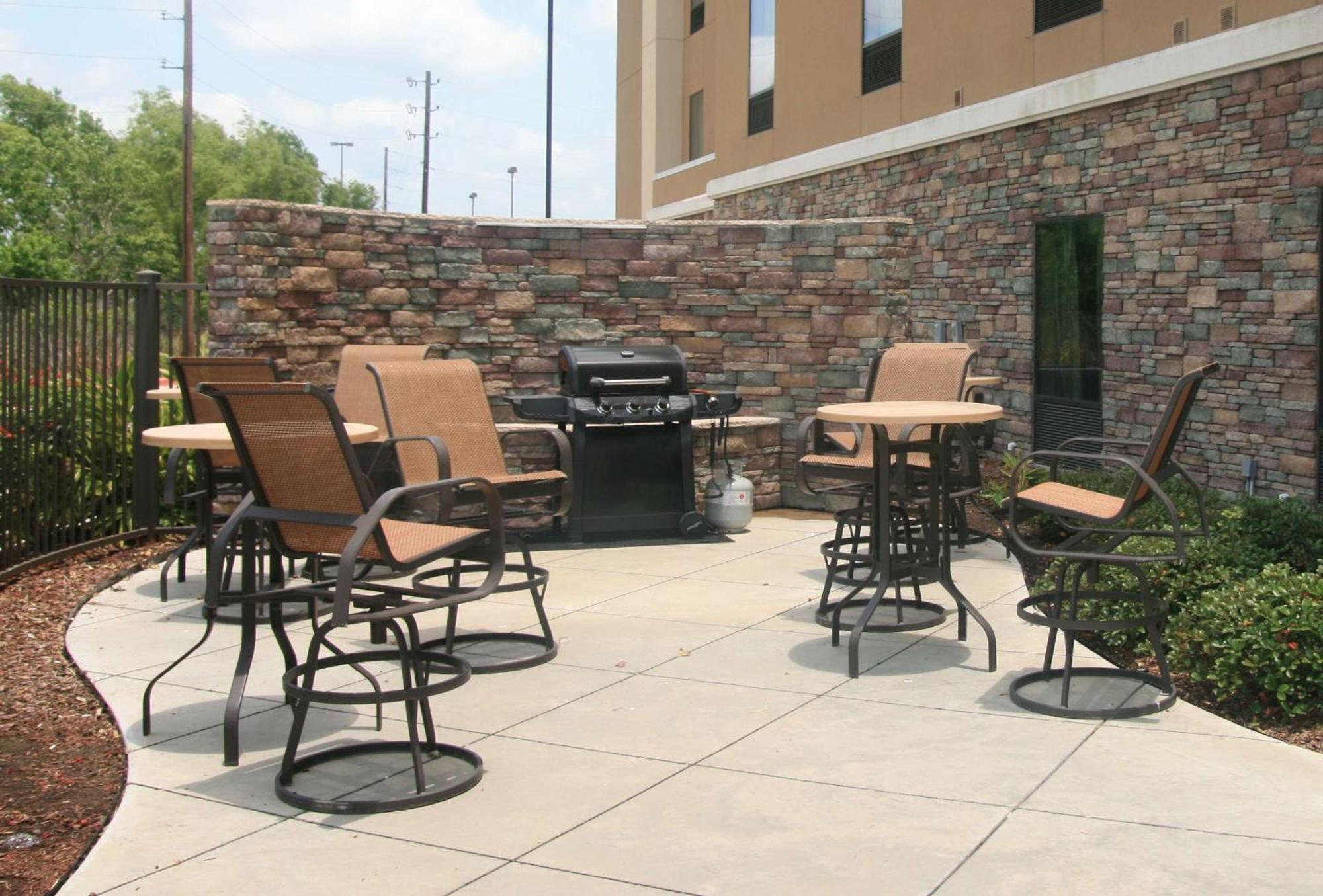 Hampton Inn & Suites Бей Сити Екстериор снимка